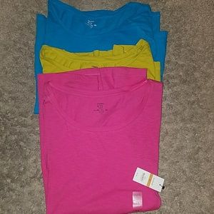 Lot of 3 summer t-shirts